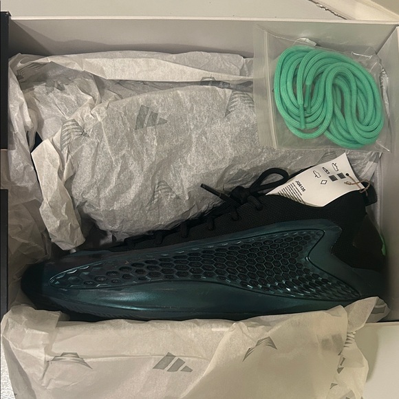 adidas Black and Teal Men\'s Athletic Shoes main image 7